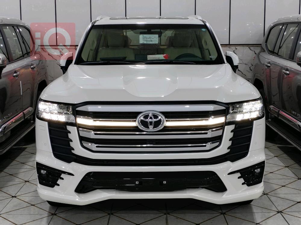 تۆیۆتا لاند کروزەر